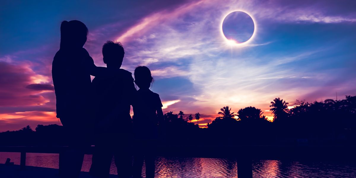 Eclipse Solar Parcial en Virgo